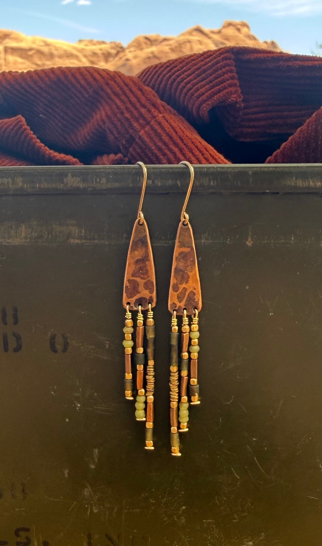 Golden hour varnish